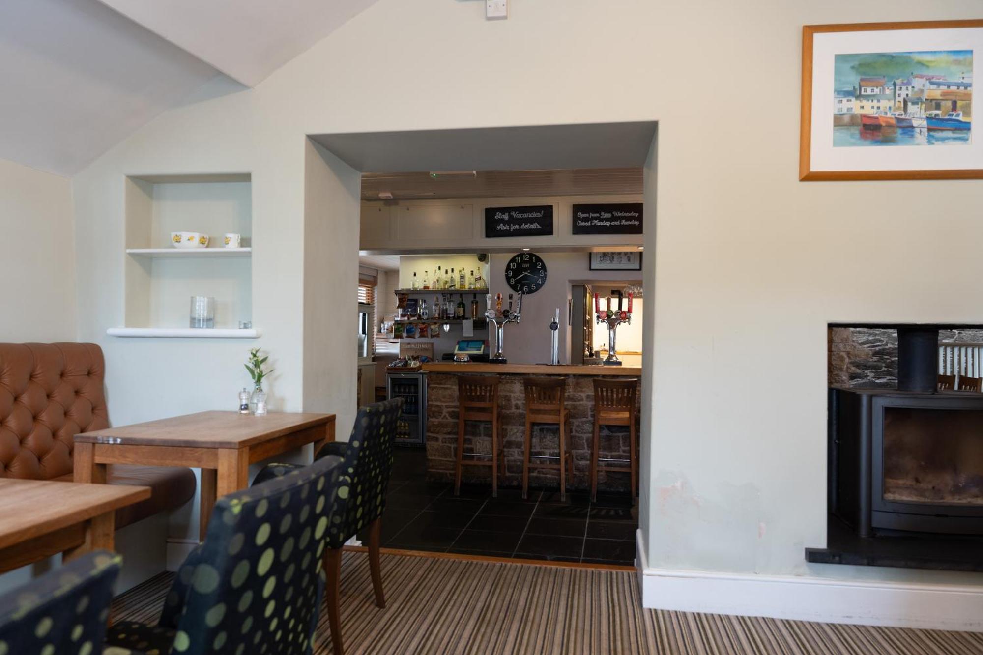Glan Yr Afon Hotel Pennal Exterior photo